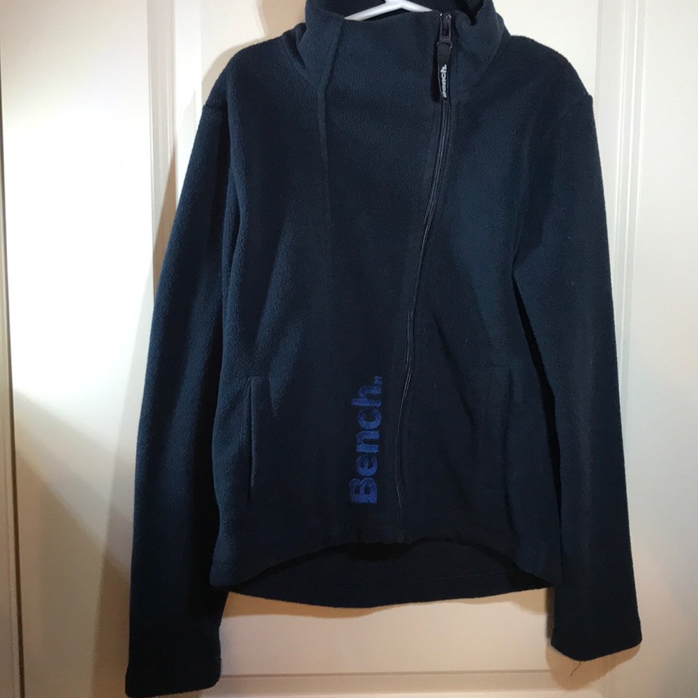 Bench fleece zippered sweater